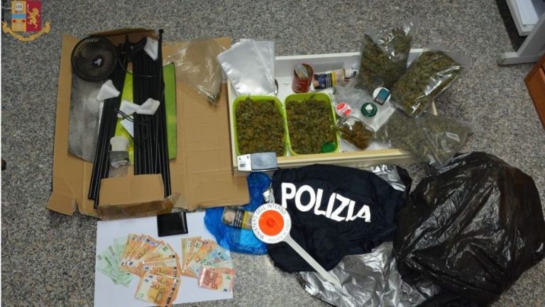 Oltre due chili di droga in casa, arrestato spacciatore a Tropea