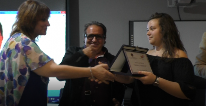 Premio “Dodò Gabriele”, un riconoscimento all’insegna della legalità – Video