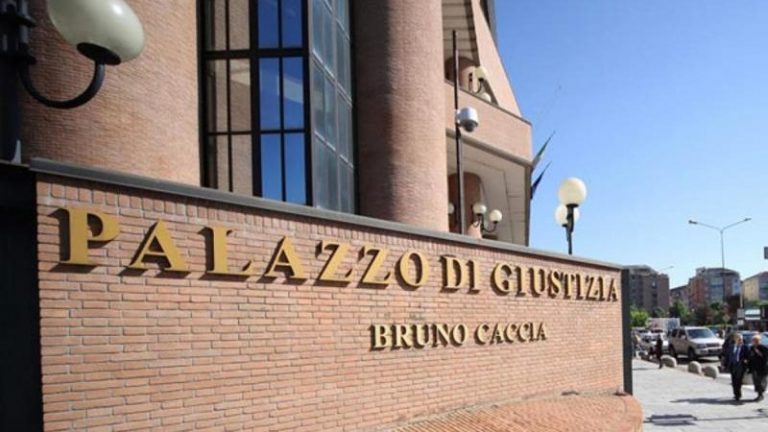 ‘Ndrangheta: colpo al clan Bonavota in Piemonte, 41 gli indagati (Nomi)