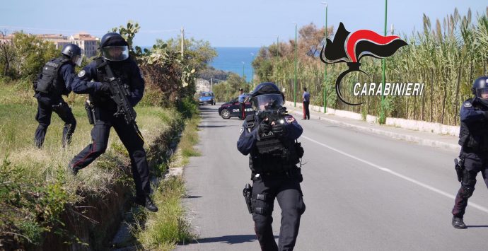 Tsunami sulla costa vibonese, l’Arma simula l’Apocalisse  – Foto/Video