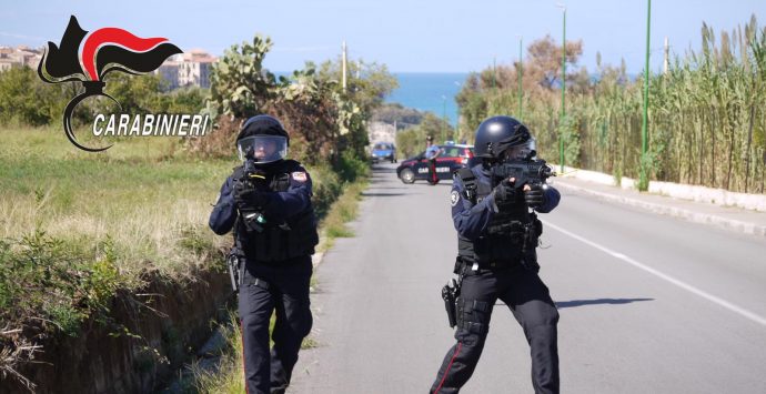 Tsunami sulla costa vibonese, l’Arma simula l’Apocalisse  – Foto/Video