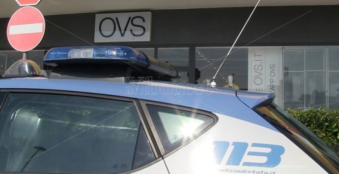 Furto sventato all’Oviesse, mattinata movimentata al Vibo Center