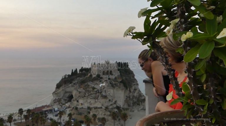 Tropea, una stagione turistica di respiro internazionale – Video