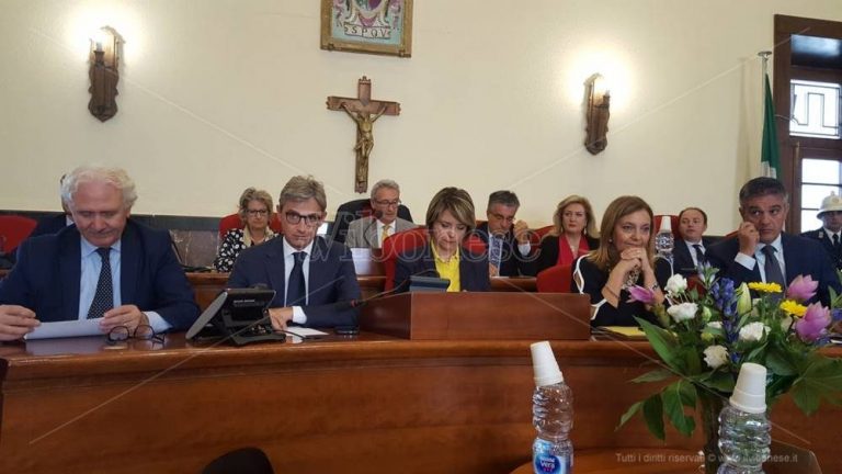 Sanità, il sindaco Limardo contro Presa Diretta: «Ci ribelliamo a quei servizi»