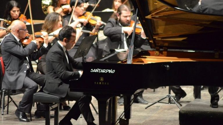 Il pianista Roberto Giordano riscuote successi anche al Cilea di Reggio