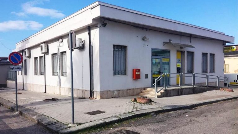 Mileto, Poste dà il via al progetto Polis e al riammodernamento della propria filiale