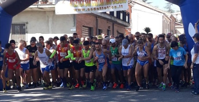 San Costantino cuore dell’atletica regionale con i campionati di corsa su strada – Video