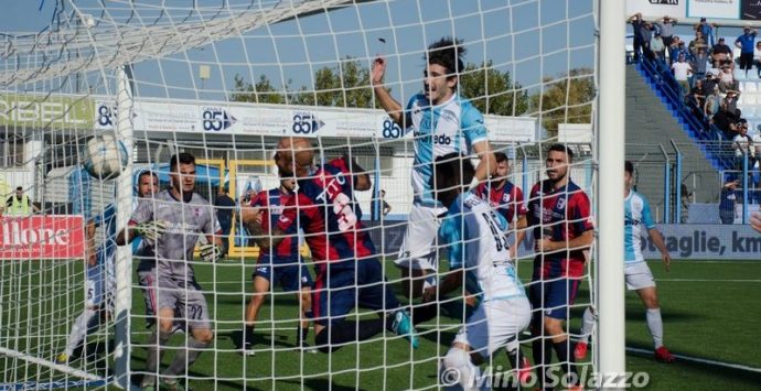 Vibonese schiacciata dalla Virtus Francavilla: in Puglia finisce 6-2 -Video