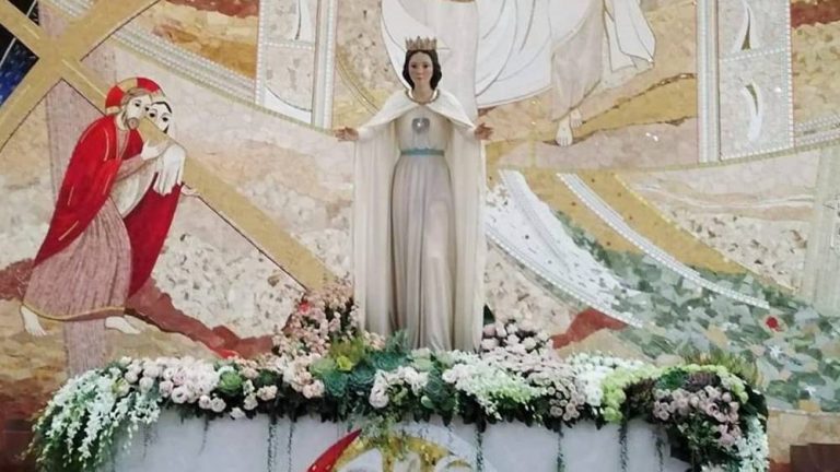 Paravati, consueto bagno di folla per l’anniversario della statua della Vergine