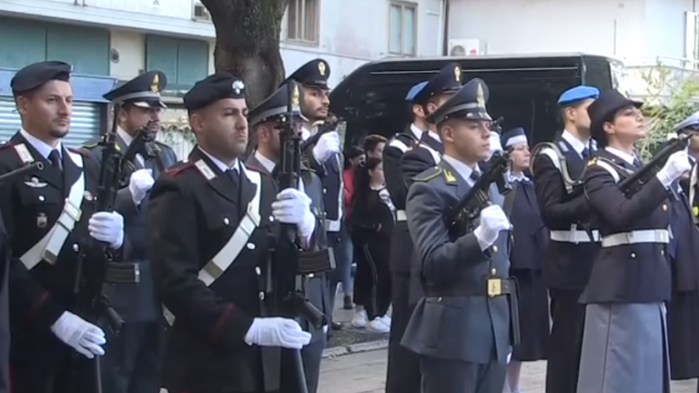 Vibo in festa per l’unità d’Italia e le forze armate – Video
