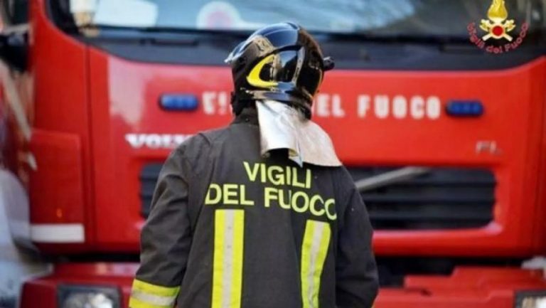 Vigili del fuoco a Ricadi, scoppia la polemica sui “meriti”