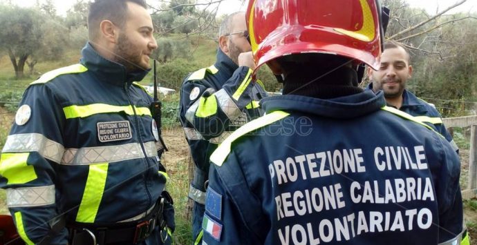 Famiglia intrappolata in casa nel Vibonese, ma è un’esercitazione – Foto/Video