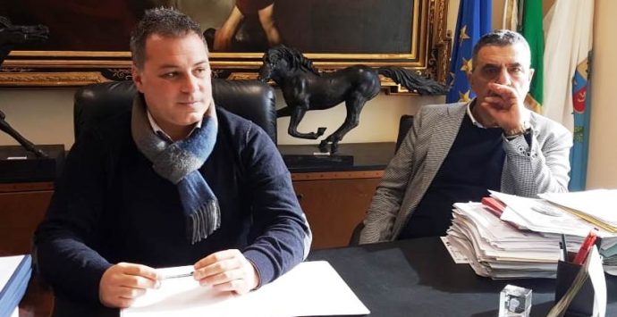 Intimidazione a Mario Ientile, la vicinanza del presidente della Provincia di Vibo