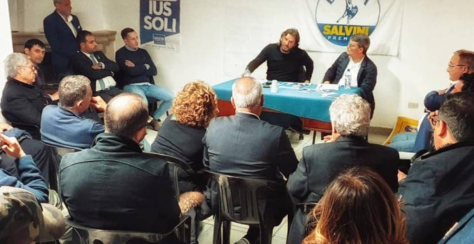 Scossoni nella Lega a Vibo: Carlutti si dimette, Macrì nuovo coordinatore Giovani