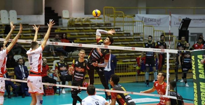 Superlega, nuova sconfitta per Vibo: contro Ravenna arriva un punto