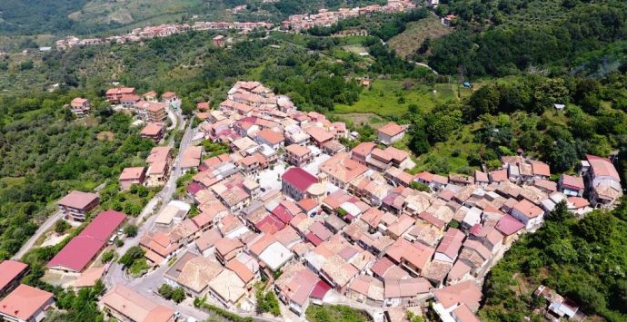 Il Covid entra in classe, a Polia scuole chiuse per dieci giorni