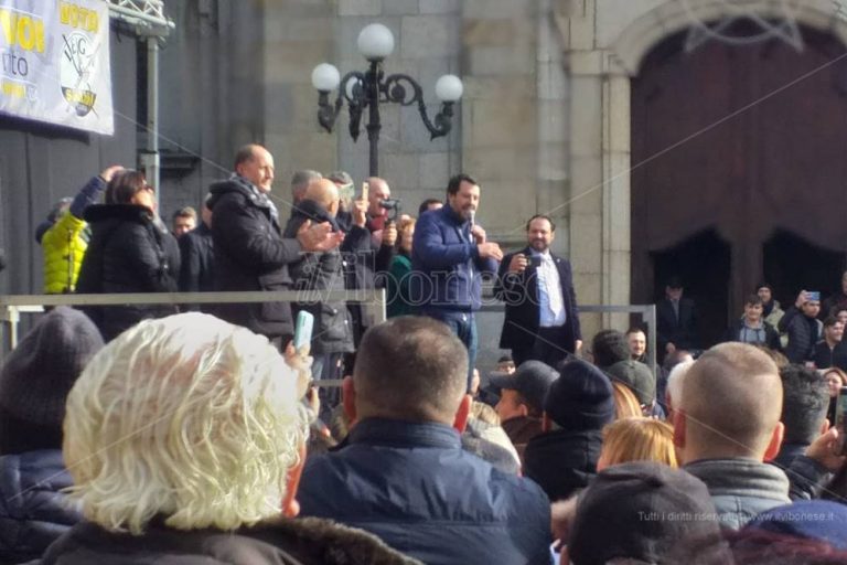 Matteo Salvini a Serra San Bruno: «Dalla sinistra solo insulti» – Video/Foto