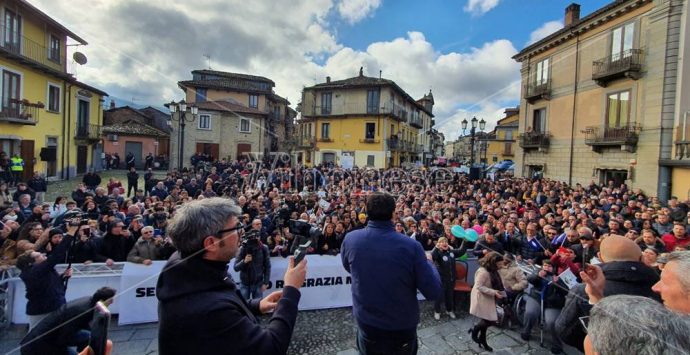 Matteo Salvini a Serra San Bruno: «Dalla sinistra solo insulti» – Video/Foto
