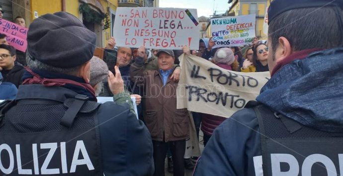 Matteo Salvini a Serra San Bruno: «Dalla sinistra solo insulti» – Video/Foto