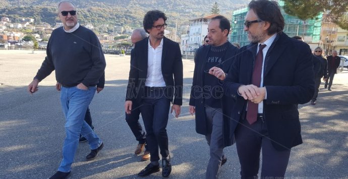 Toninelli: «Rabbrividisco al pensiero che un vibonese voti Salvini» – Video