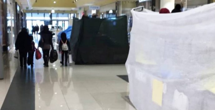 Controlli al Vibo Center, la precisazione degli operatori