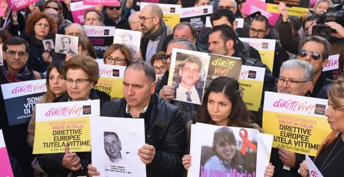 Vittime di mafia, Martino Ceravolo guida la protesta a Roma – Video