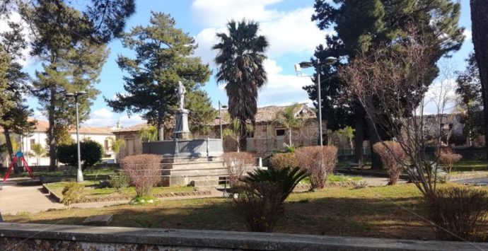 Mileto, la villa comunale sarà intitolata a padre Raffaele De Lorenzo