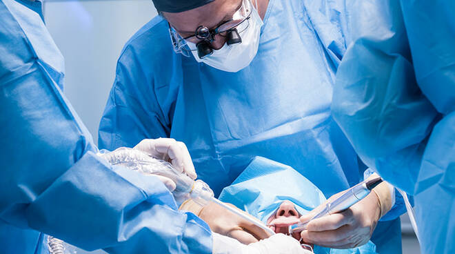 Nel Vibonese dentisti aperti solo per cure «urgenti e indifferibili»