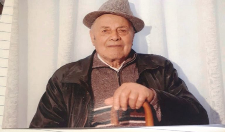 Acquaro, i 100 anni di nonno Giuseppe. Il sindaco: «Un esempio»