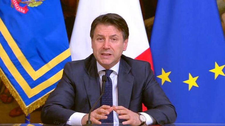 Nuovo annuncio di Conte: «Chiuderemo le attività non essenziali» – Video