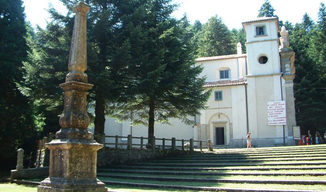 Serra San Bruno, bando per la concessione delle casette in legno a Santa Maria del Bosco