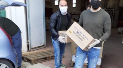 Briatico, volontari e carabinieri ritirano gli aiuti per le famiglie in difficoltà