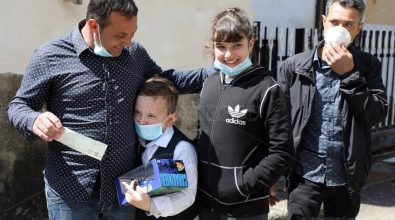 Papà Giacomo e i suoi bambini, il lieto fine della storia che ha commosso tutti – Video