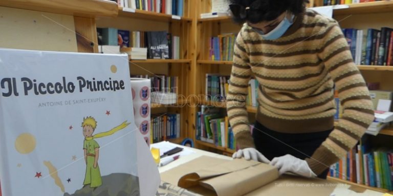 Librerie riaperte anche in Calabria: «Bisogna tornare alla normalità» – Video