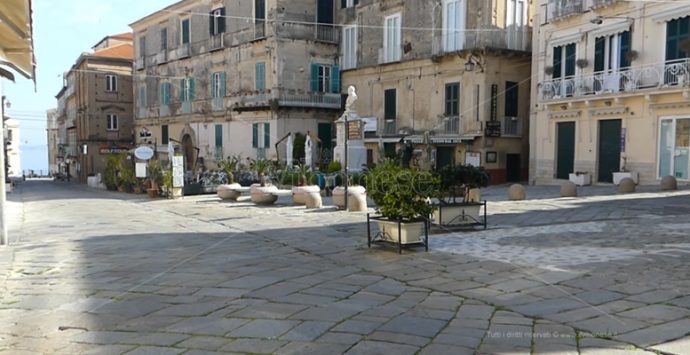 Pasquetta a Tropea, crisi e desolazione ai tempi del Coronavirus – Video