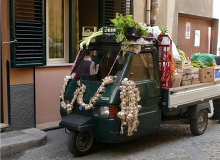 Filadelfia: vietato l’ingresso agli ambulanti provenienti da altri paesi