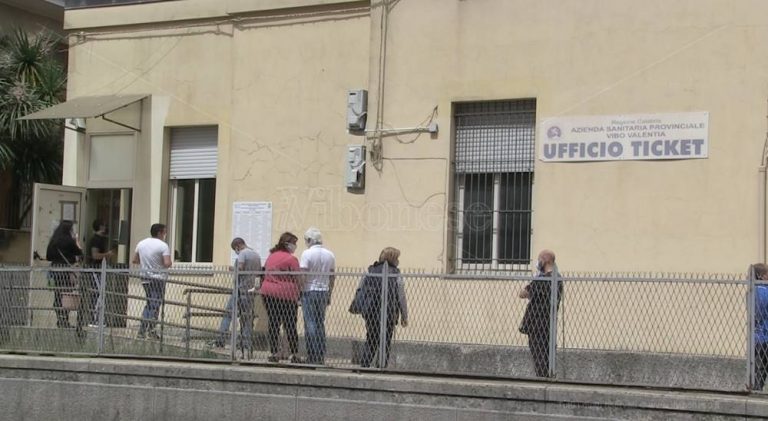 Due addetti e stop ai numerini, Ufficio ticket ancora in tilt a Vibo