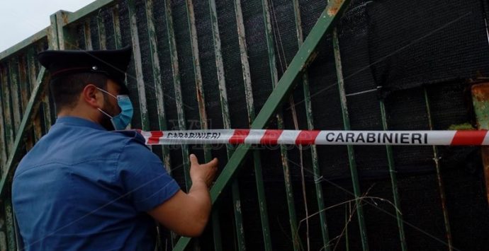 Dalle ecoballe al suolo radioattivo: gli interrogativi sul sito sequestrato – Foto