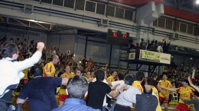 Volley, sedici anni fa la notte magica della Tonno Callipo in A1 – Video