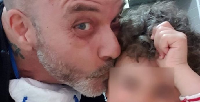 In taxi gratis da Vibo a Roma per bimba malata, Mattarella lo nomina cavaliere