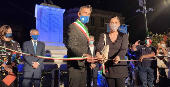 Festa grande a Tropea, celebrato il restyling di piazza Vittorio Veneto – Video
