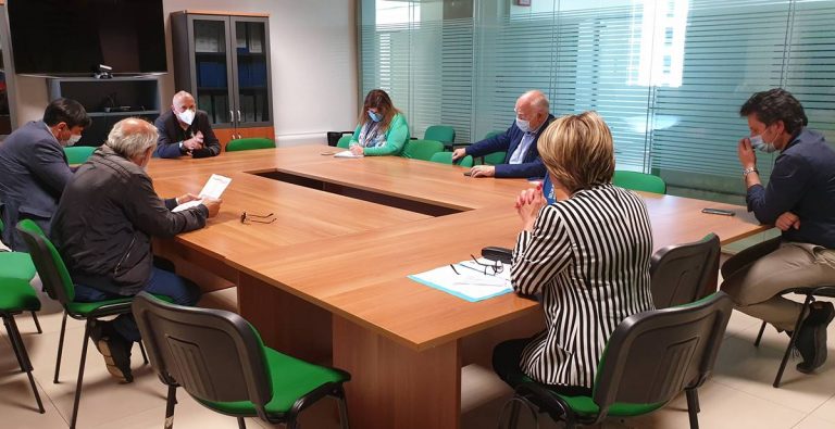 Caos rifiuti, Ato di Vibo pronto ad azioni giudiziarie per scaricare a Lamezia