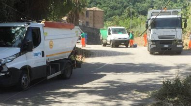 Vibo-Pizzo, qualcosa si muove: ripulito il piazzale della stazione