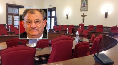 Comune di Vibo, Alfredo Lo Bianco rinuncia alla reintegra e invita il sindaco a dimettersi
