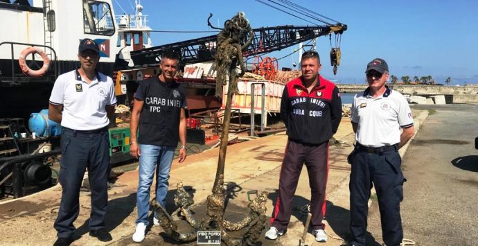 Ancora di fine ‘800 rinvenuta nelle acque del porto di Vibo Marina