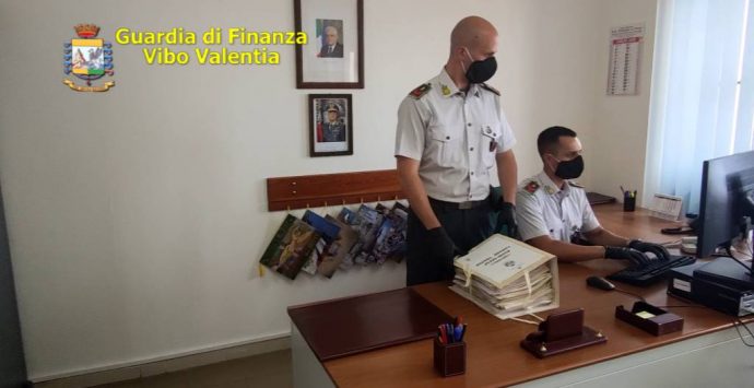 Falsi poveri per ottenere i buoni spesa Covid, in 126 sanzionati a Tropea – Video