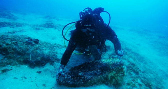 Ordigni ritrovati a Briatico, mare off limits davanti a Punta Safò