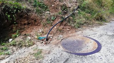 Carenza idrica a Vena, i sospetti dei cittadini: «Condotta manomessa?»