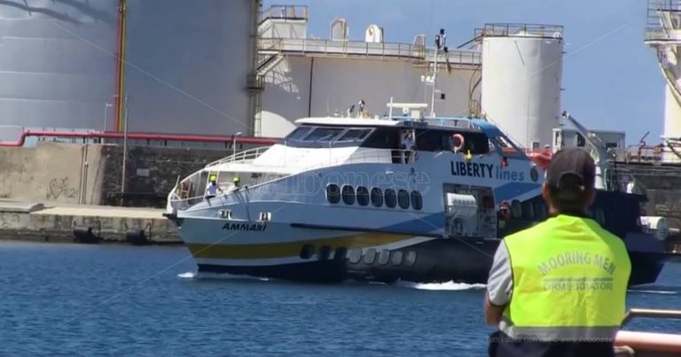 Boom dei viaggi verso le Eolie, quadruplicate le partenze da Vibo Marina – Video