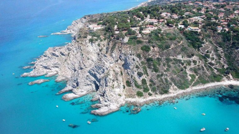 A Linea Blu Tropea e Capo Vaticano in tutto il loro splendore